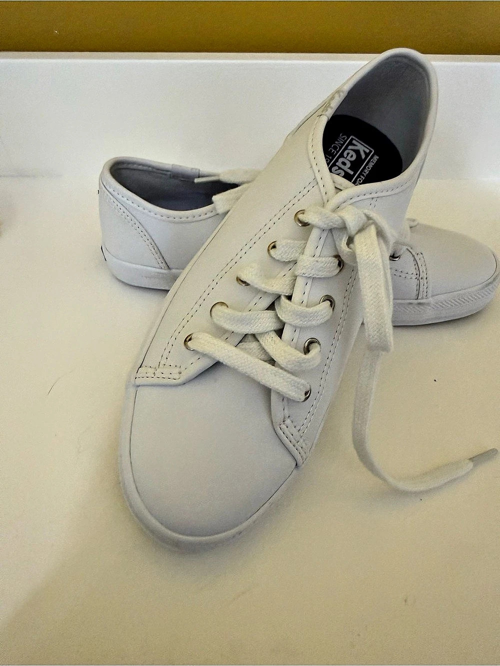 Keds Kickstart Core Leather Sneakers White US 3M NOWT